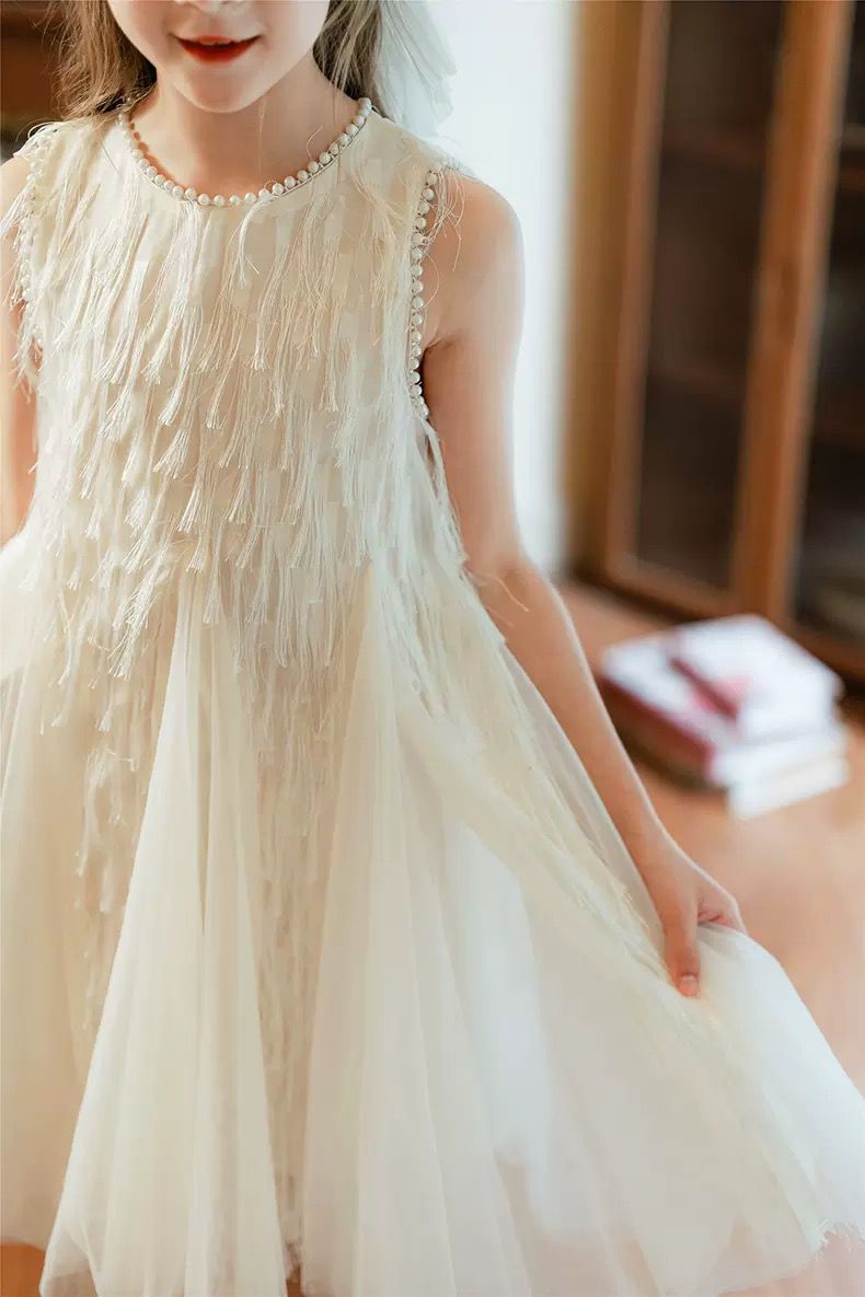 Vestido De Festa Infantil Franjas e Pérolas