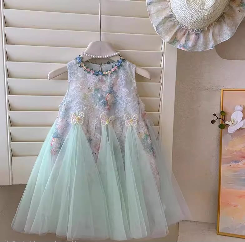 Vestido de Festa Infantil Florzinhas e Borboletas