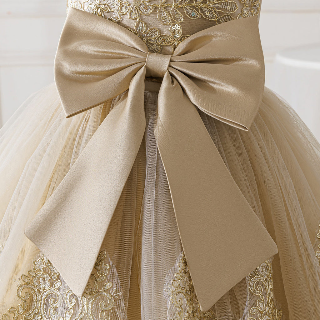 Vestido de Festa Rendado com Laço