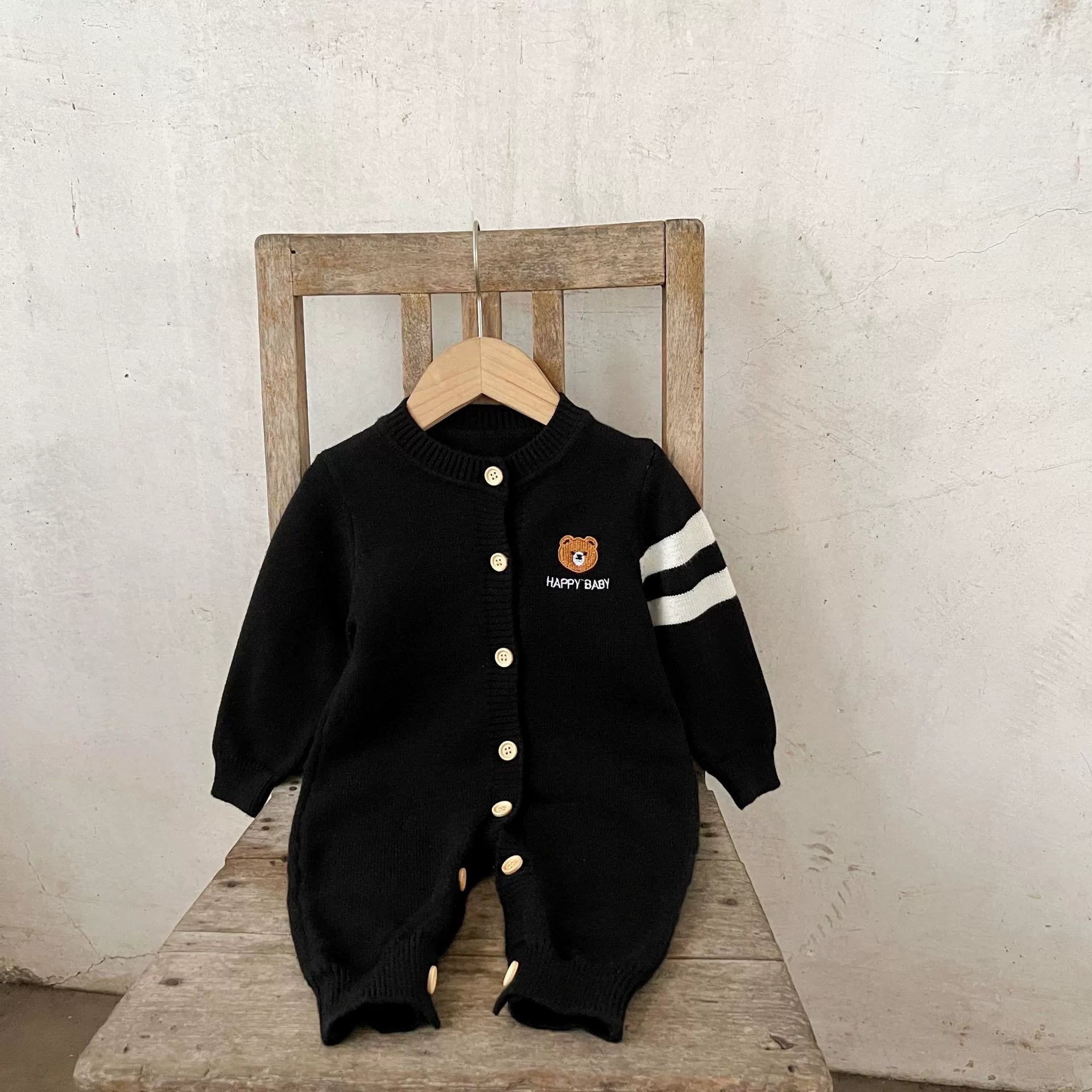 Macacão Infantil de Tricô Urso