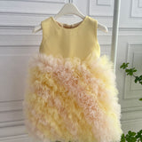 Amarelo