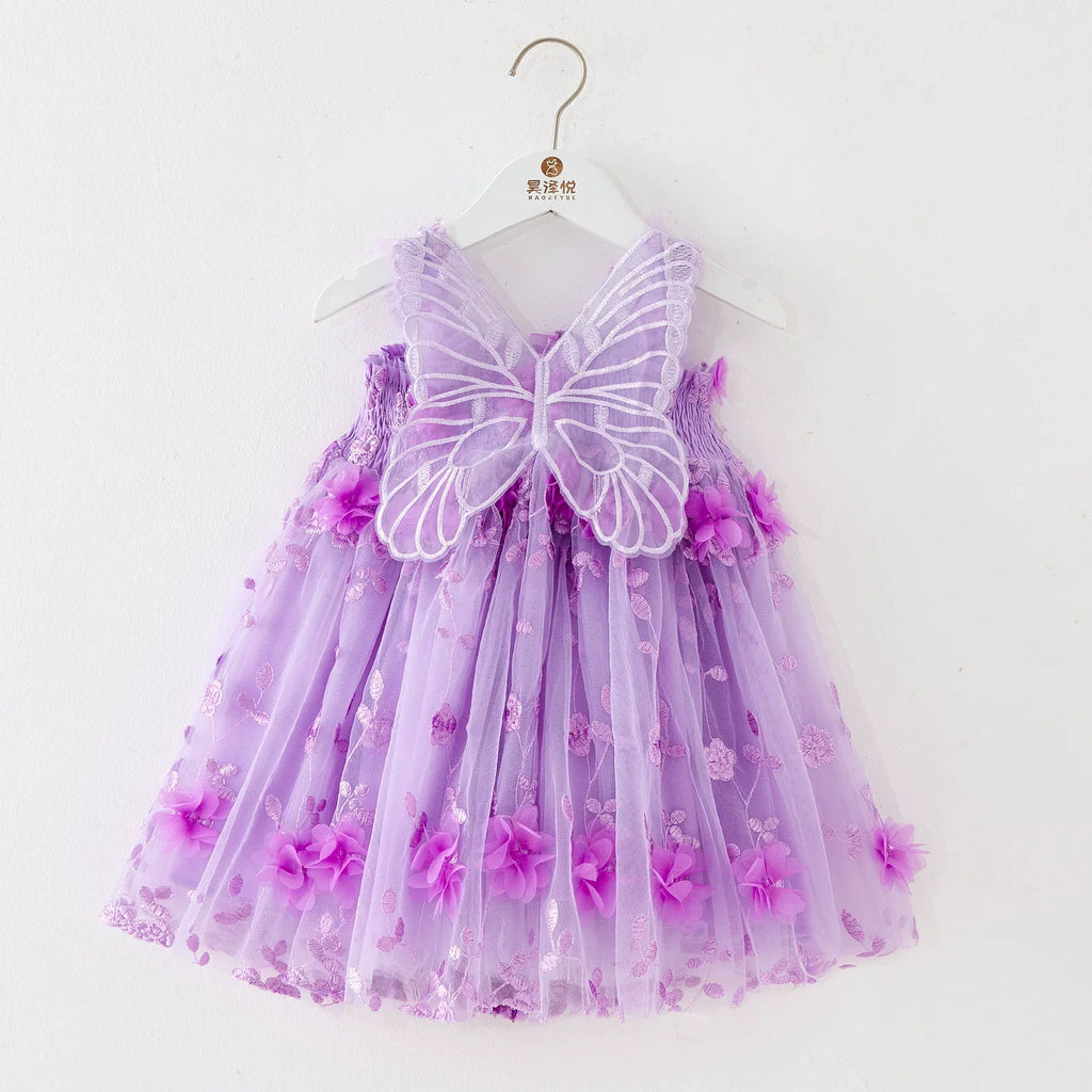 Vestido de Tule Com Flores e Asinha