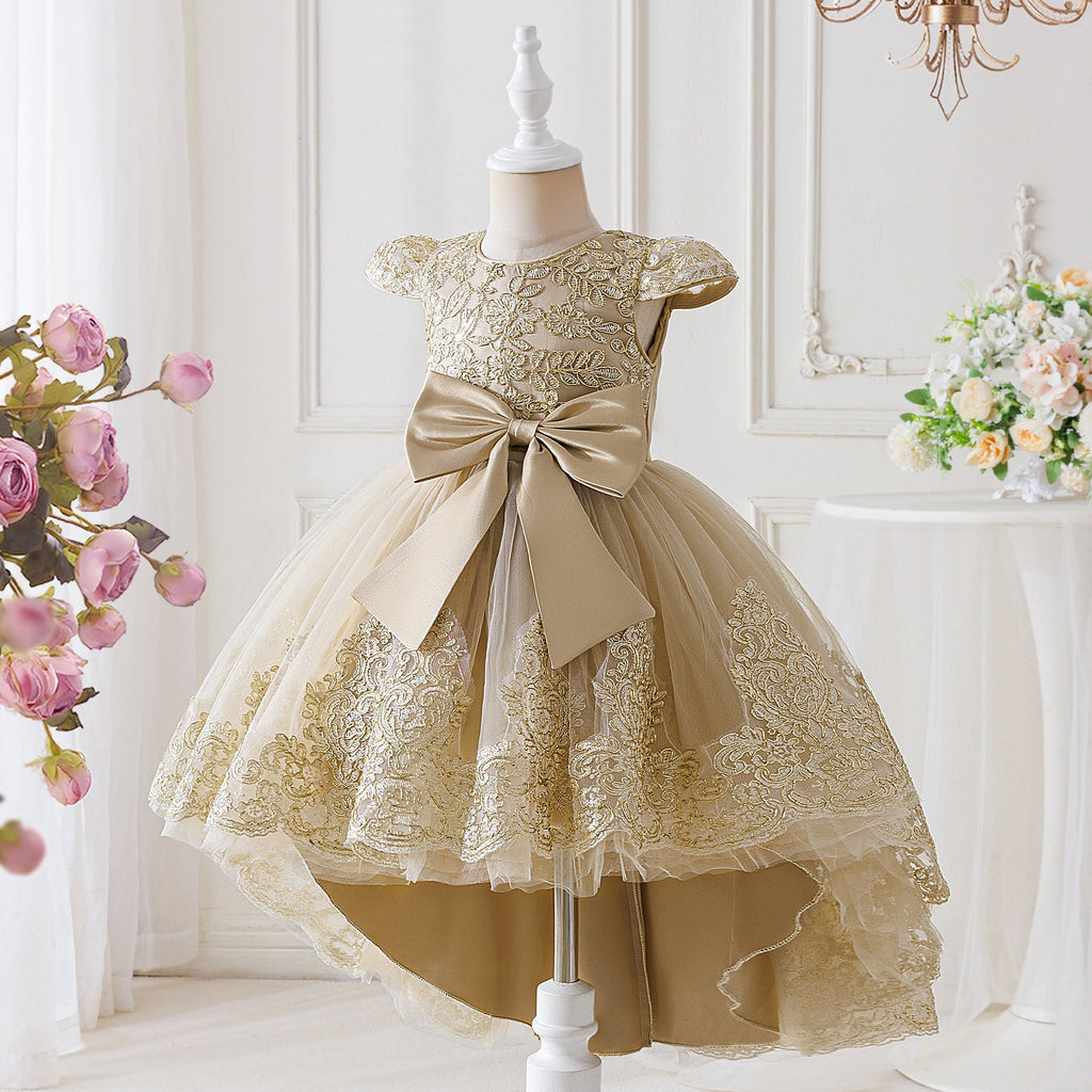 Vestido de Festa Rendado com Laço