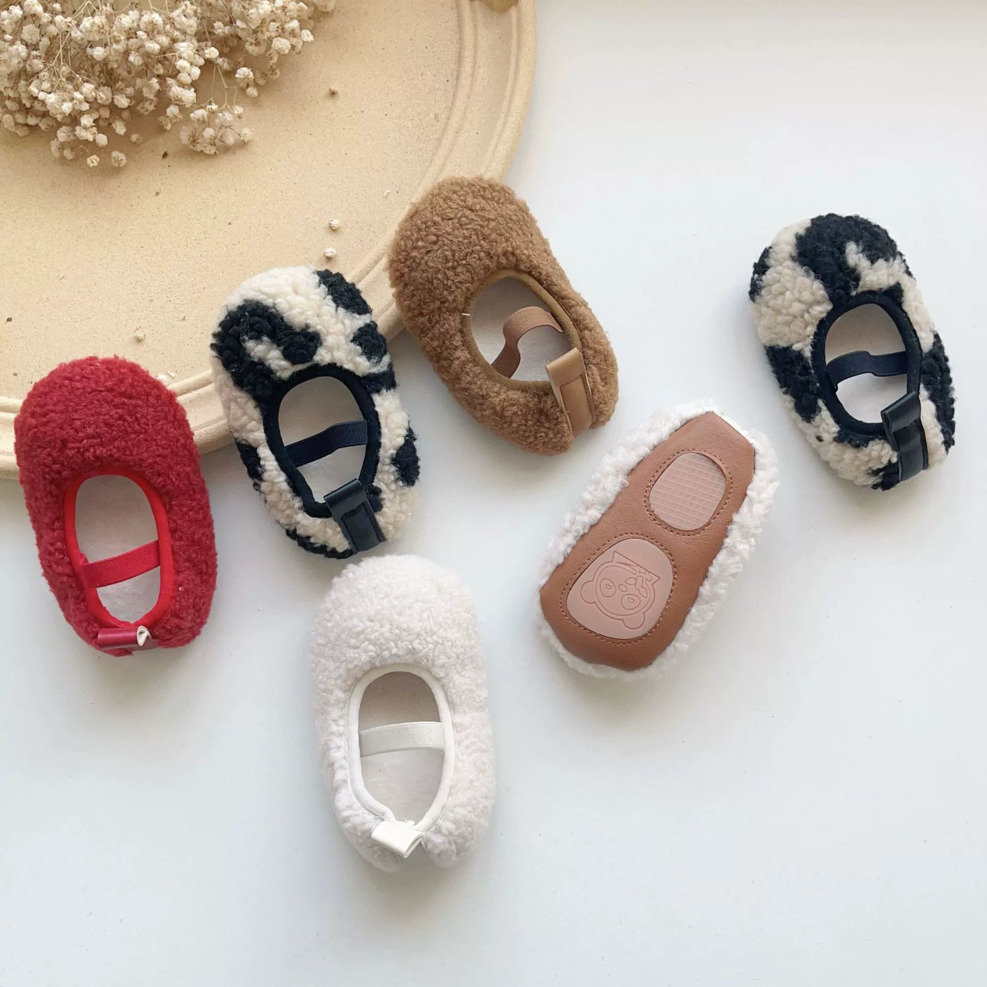 Sapato Infantil Pelucia Sola Macia