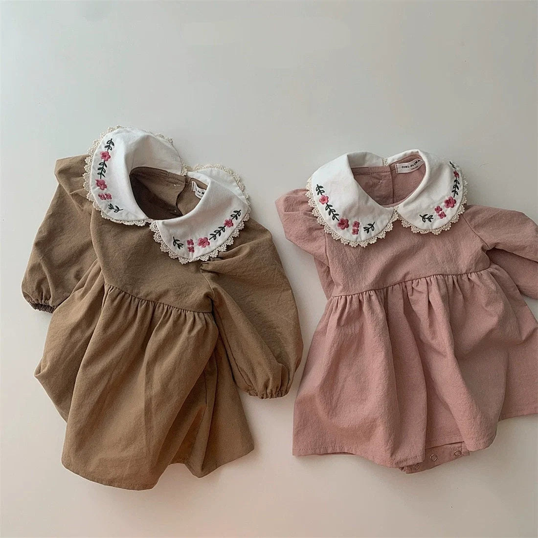 Vestido Infantil Gola Florzinhas