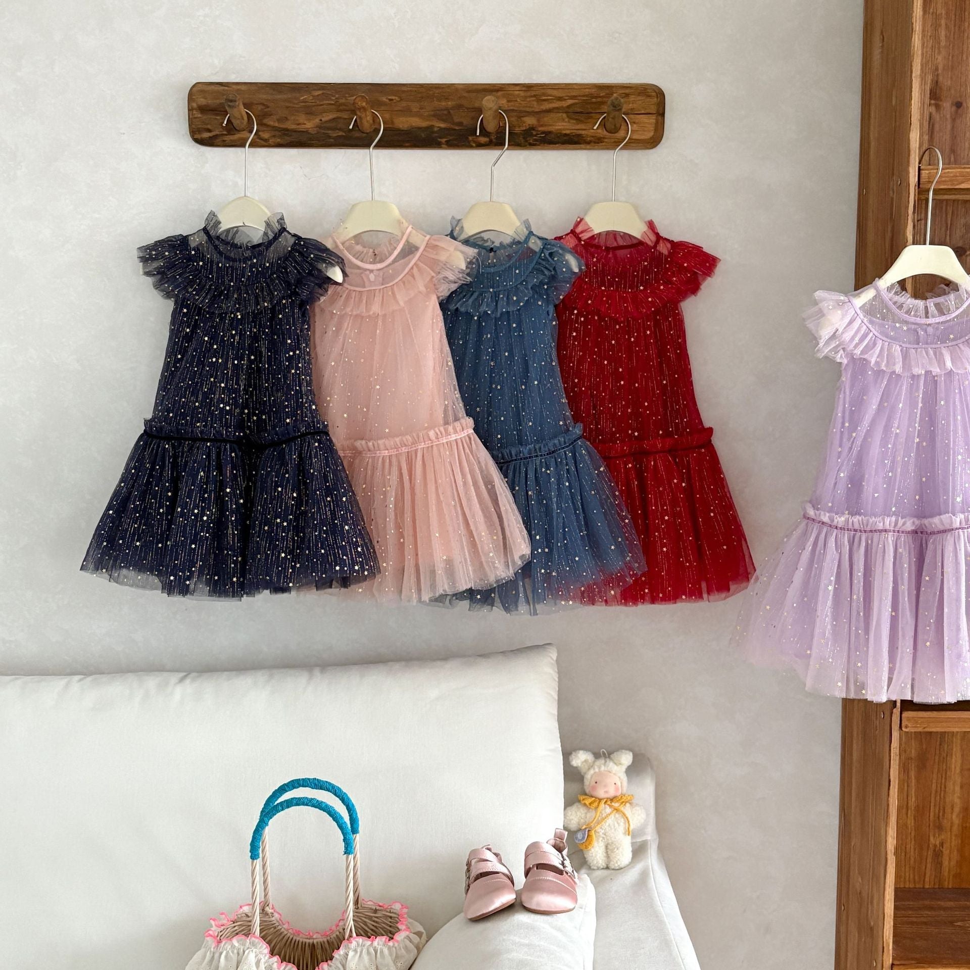 Vestido Infantil Tule com Estrelinhas