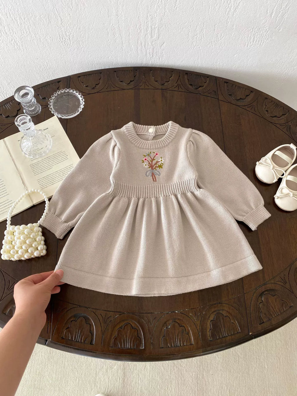 Vestido Infantil de Tricô com Florzinha