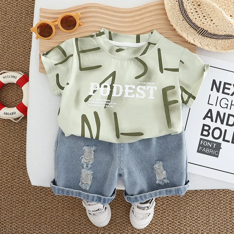 Conjunto Infantil Masculino T-Shirt e Jeans