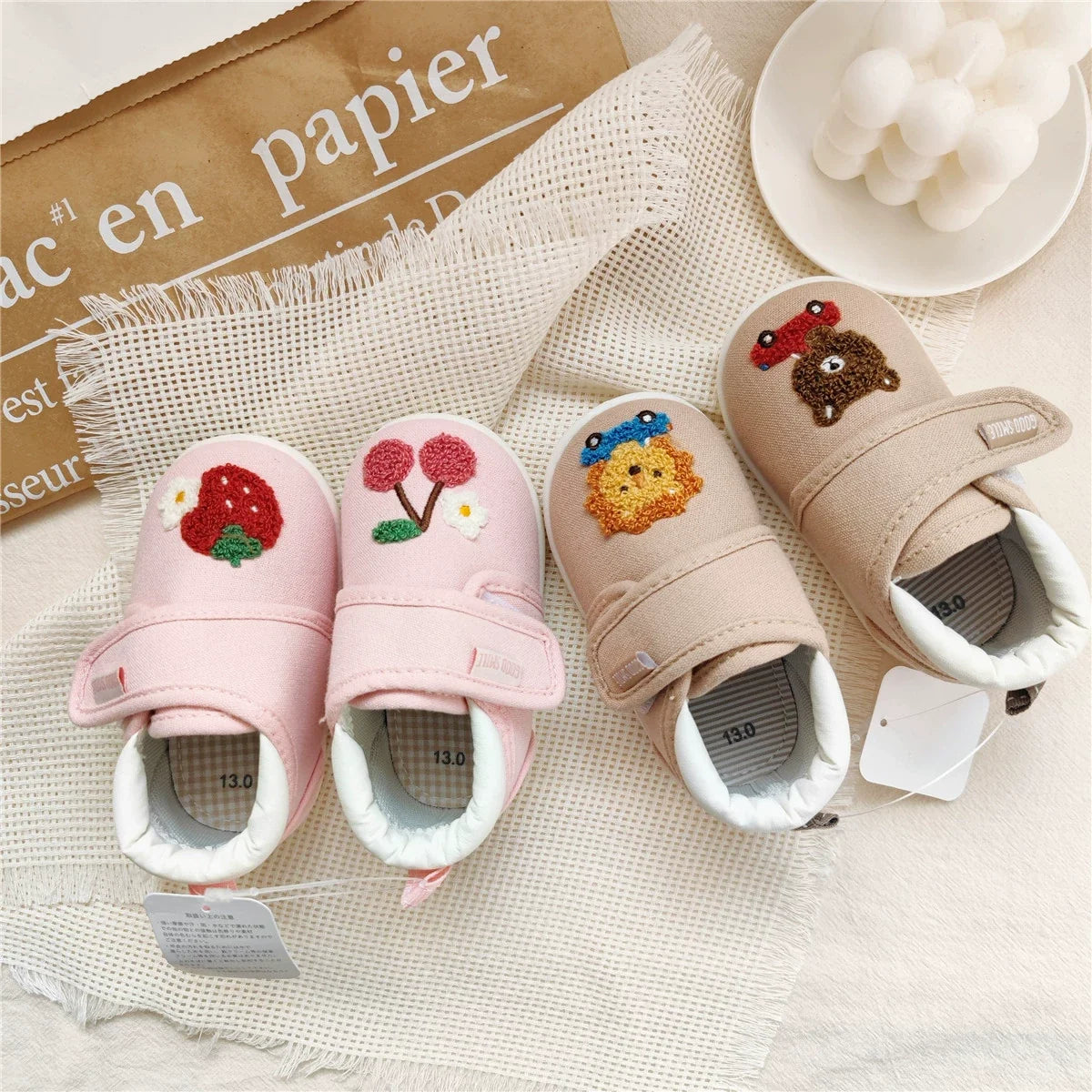 Sapatinho Infantil Leãozinho Cerejinha