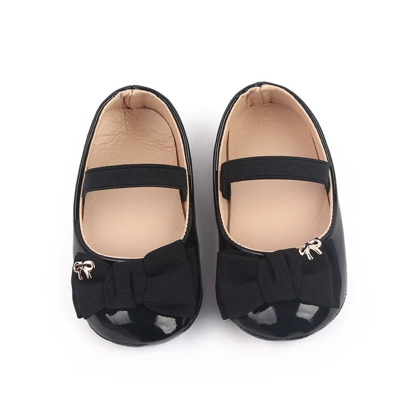 Sapato Infantil Verniz Lacinho