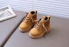 Bota Infantil Conforto com Cadarço