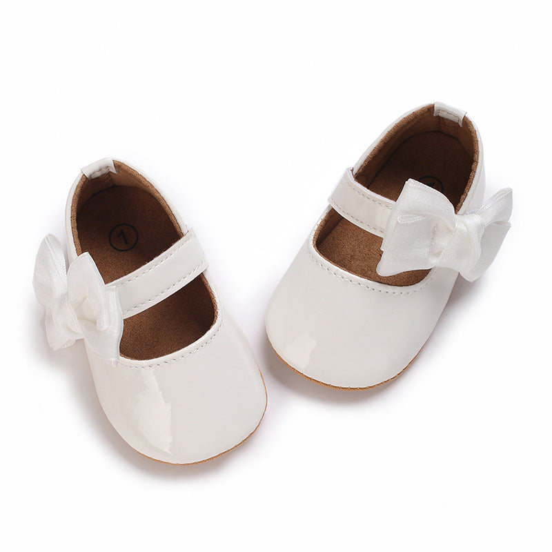 Sapato Infantil de Verniz Lacinho