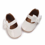 Sapato Infantil de Verniz Lacinho