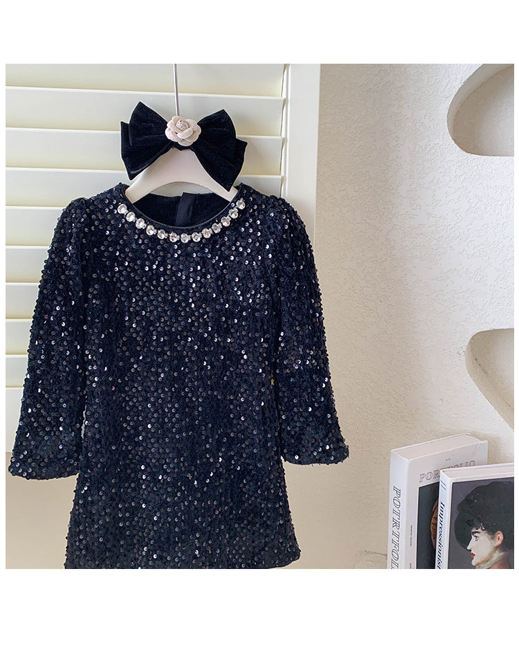 Vestido Infantil Preto de Lantejoulas