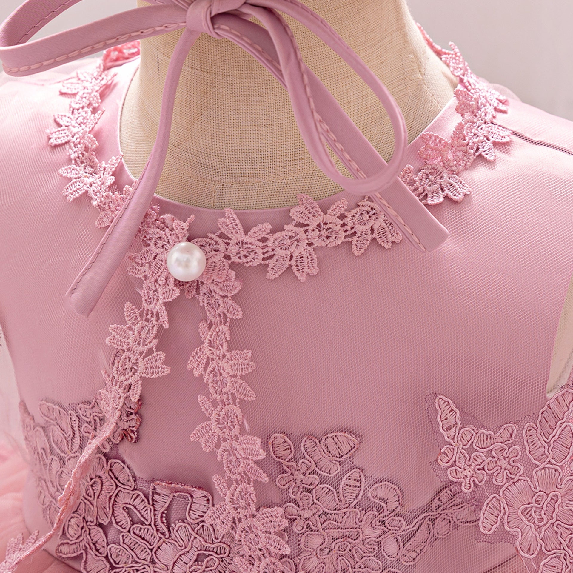 Vestido Infantil Luxo com  Bordado Flores
