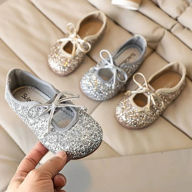 Sapato Infantil Brilhante Lacinho