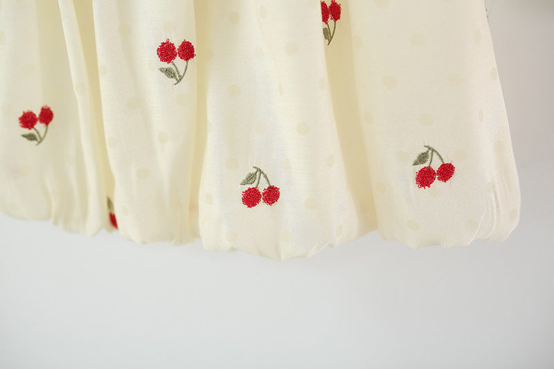 Vestido Infantil Bordado Cerejinhas