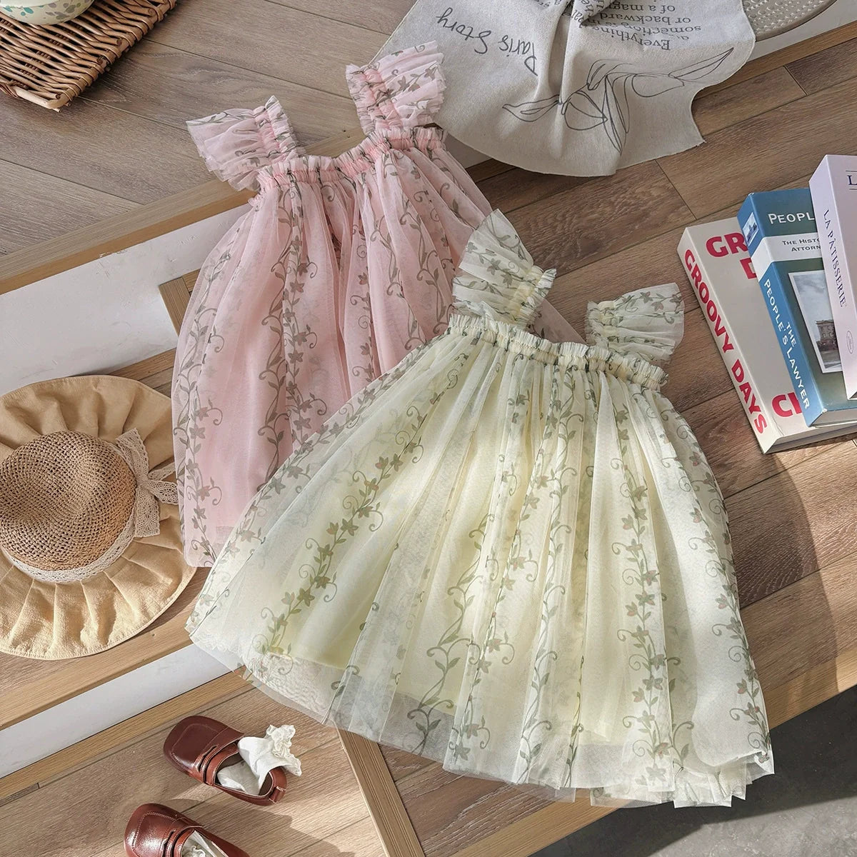 Vestido Infantil Tule Ramos de Flores