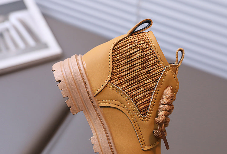 Bota Infantil Conforto com Cadarço