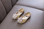 Sapato Infantil Feminino Florzinhas Brilhante