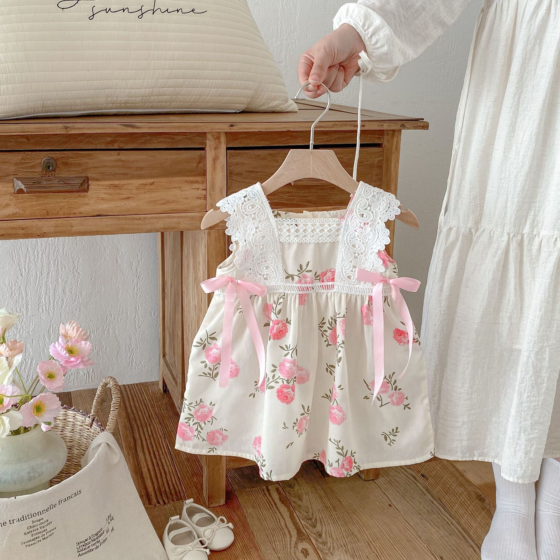Vestido Infantil Floral Lacinho