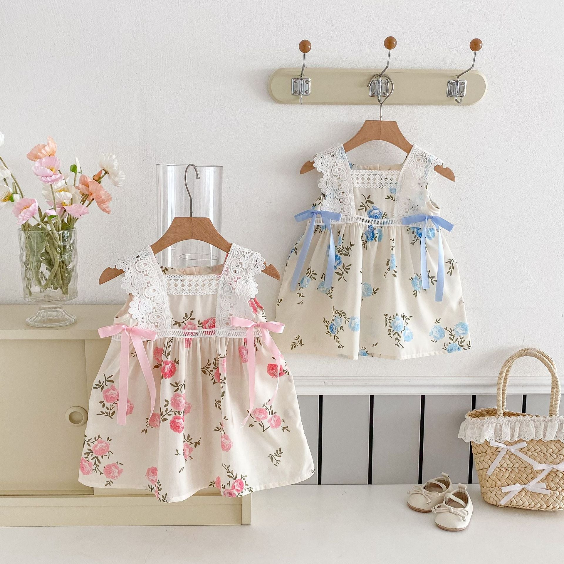 Vestido Infantil Floral Lacinho