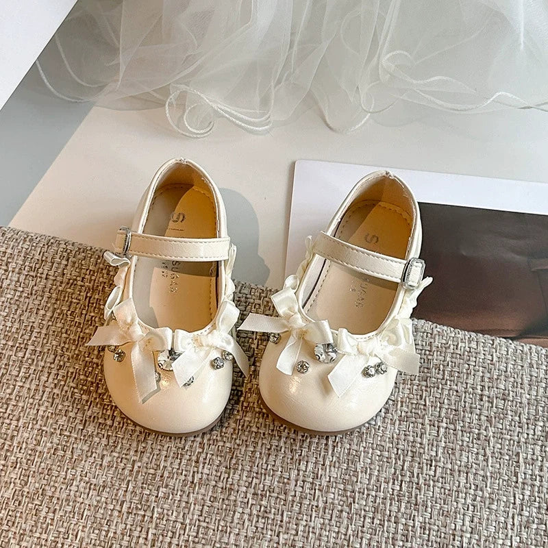 Sapato Infantil Feminino Lacinho e Pedras