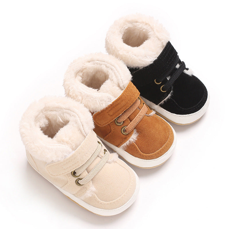 Bota Infantil Pelinhos e Velcro