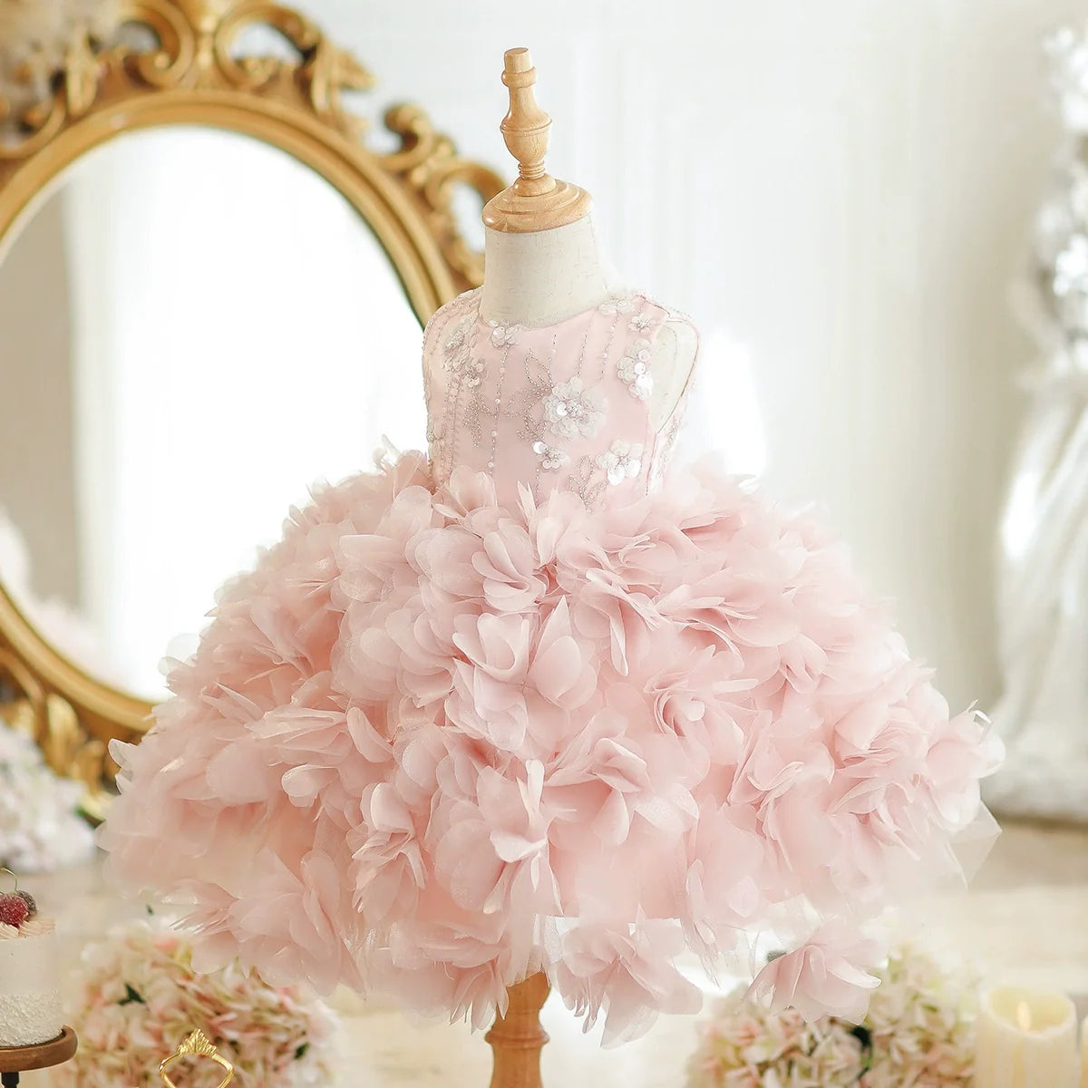 Vestido de Festa Floral Bordado