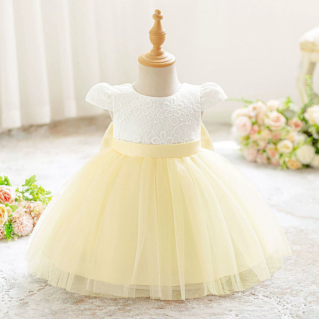 Vestido de Festa Renda e Saia Tule