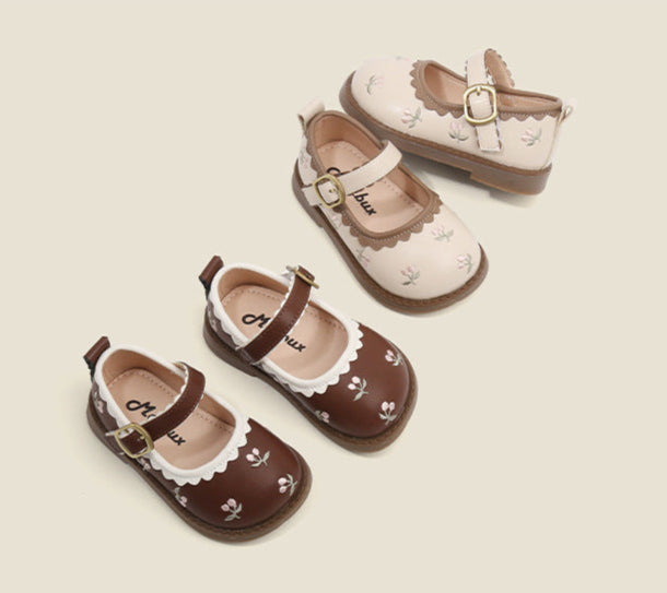 Sapato Infantil Feminino Florzinhas