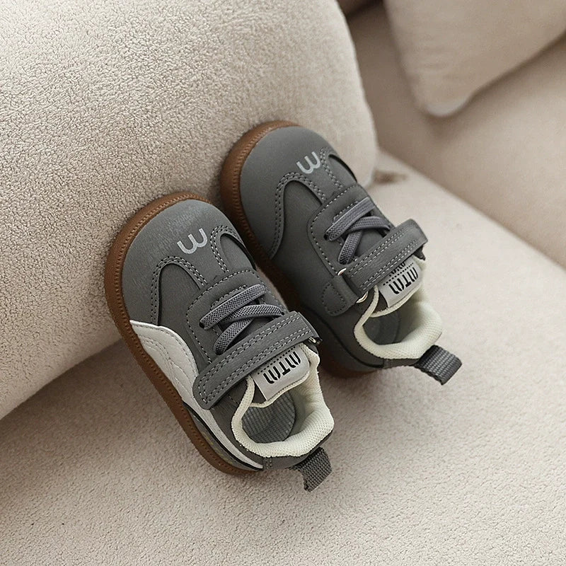 Tênis Infantil m Velcro