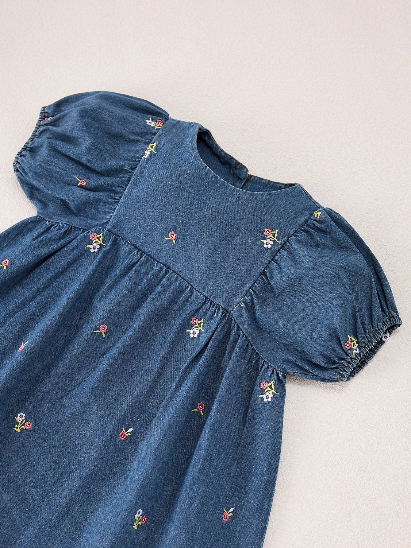 Vestido Jeans Florzinhas