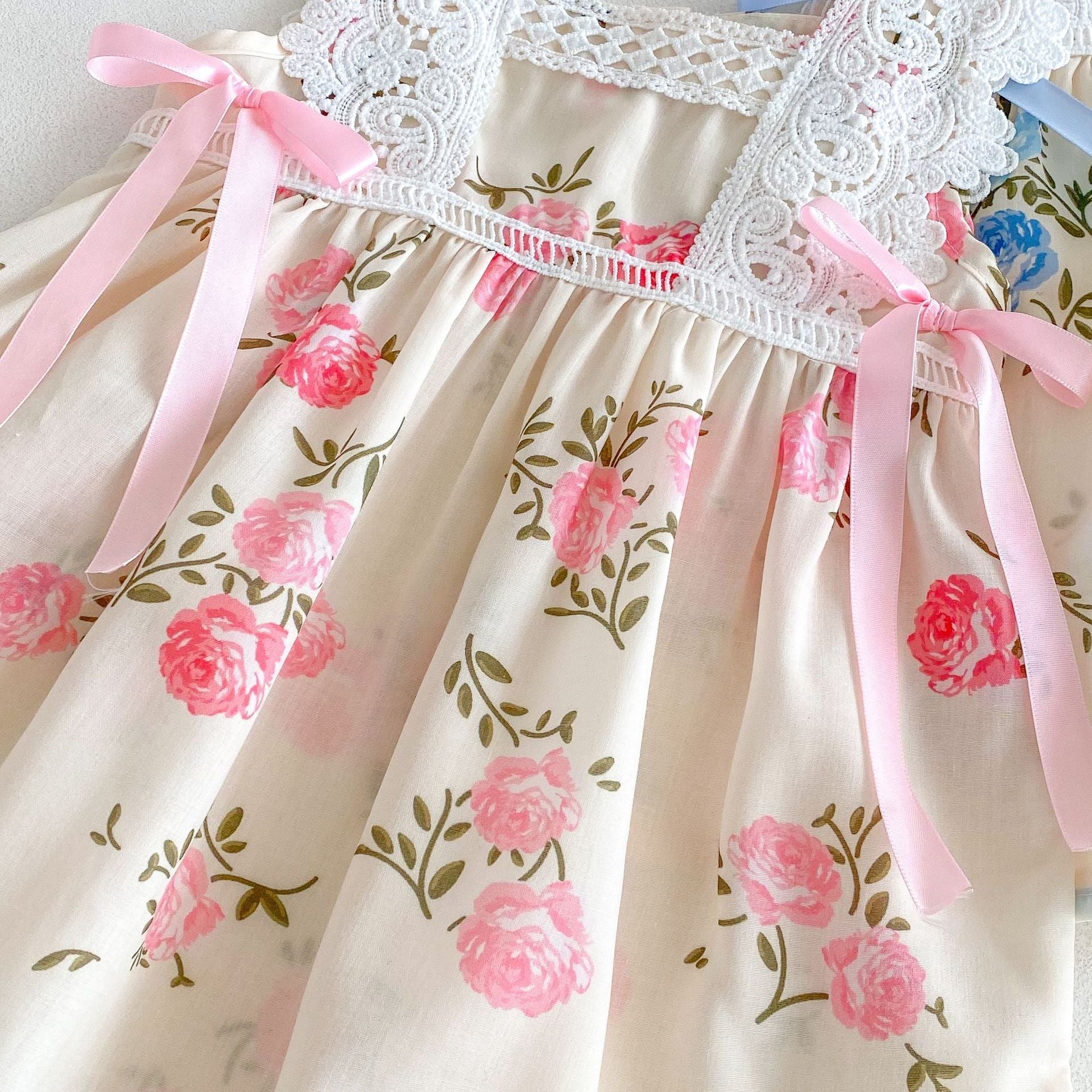 Vestido Infantil Floral Lacinho
