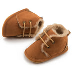 Bota Infantil Feminina Pelinhos