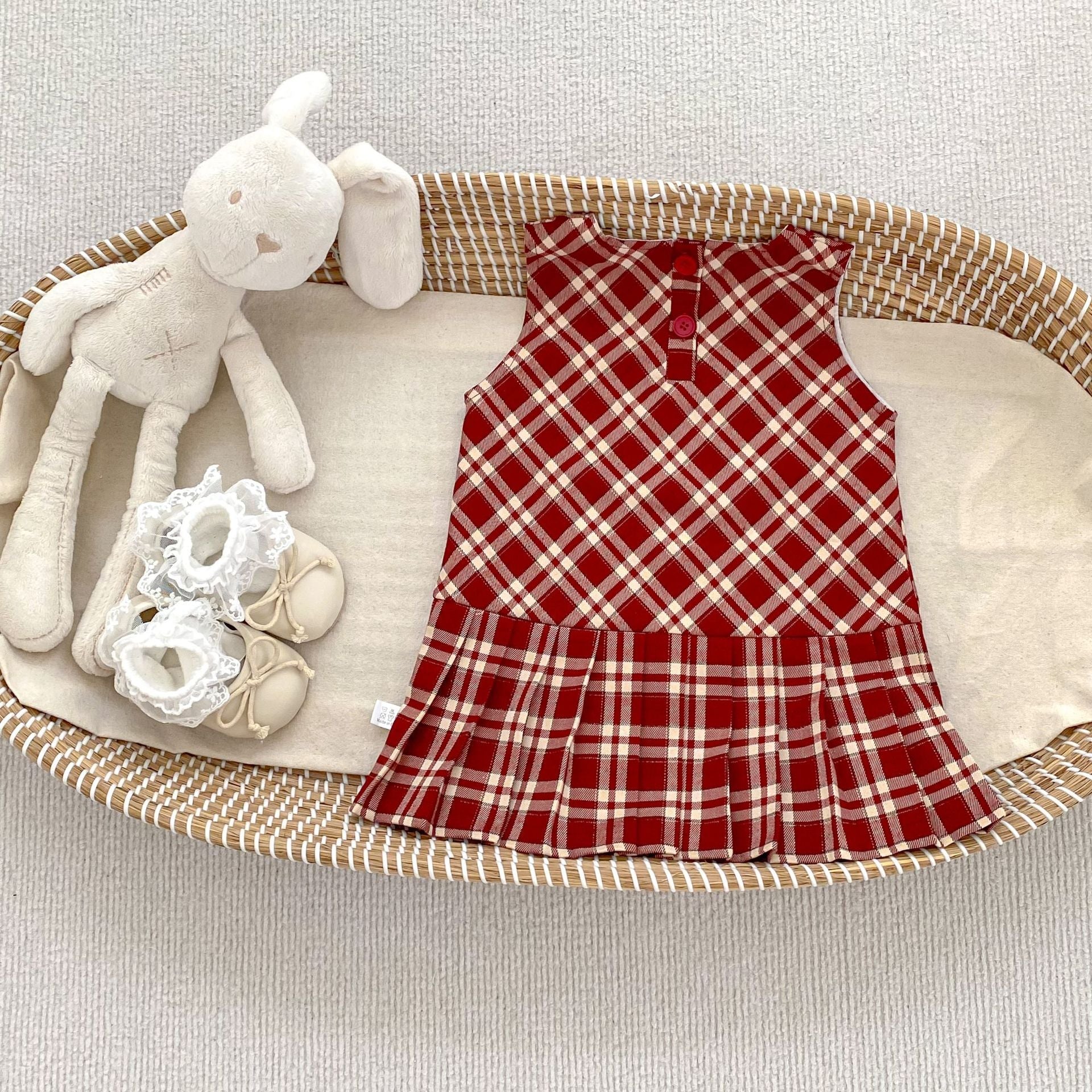 Conjunto Infantil Vestido Xadrez e Cerejinhas