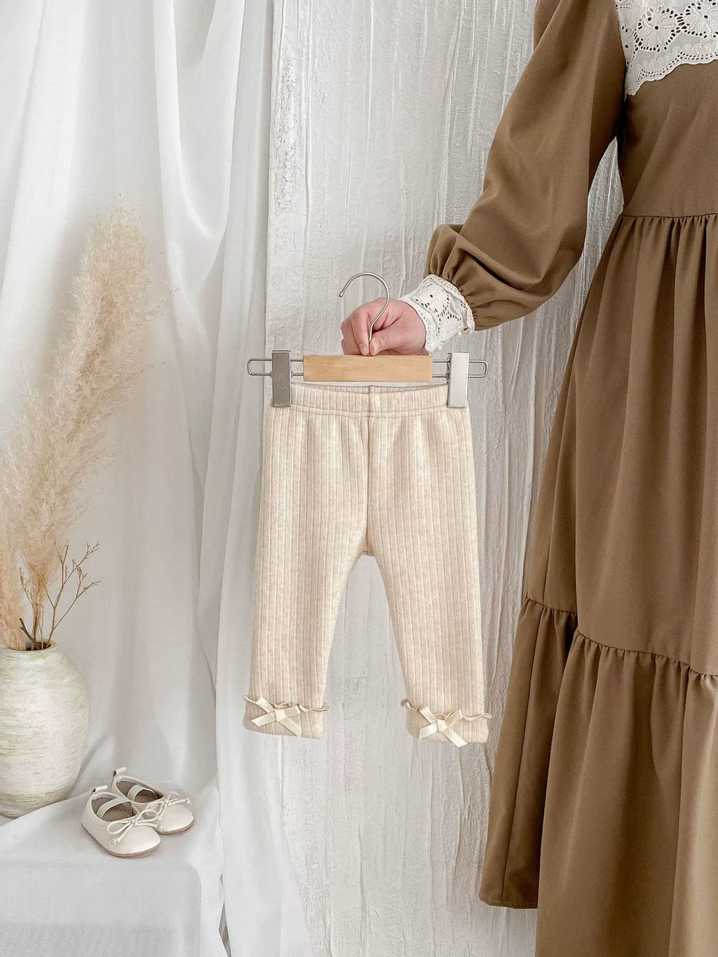 Calça Infantil Feminina Forrada Lacinhos
