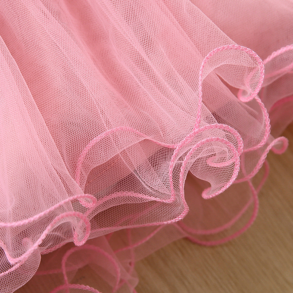 Vestido Infantil Florzinhas e Tule