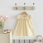 Vestido Infantil Florzinhas e Manga Babadinhos