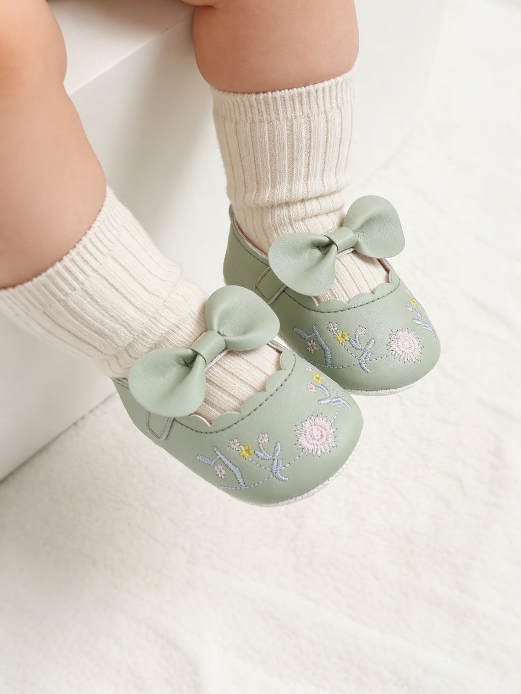 Sapato Infantil Floral Lacinho