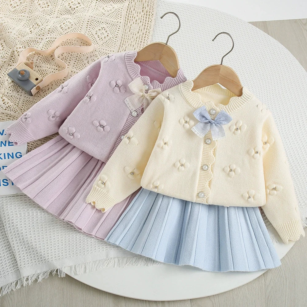 Conjunto Infantil Tricô Florzinhas e Laço