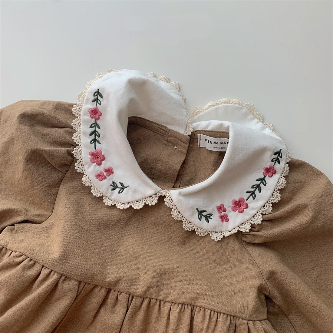 Vestido Infantil Gola Florzinhas