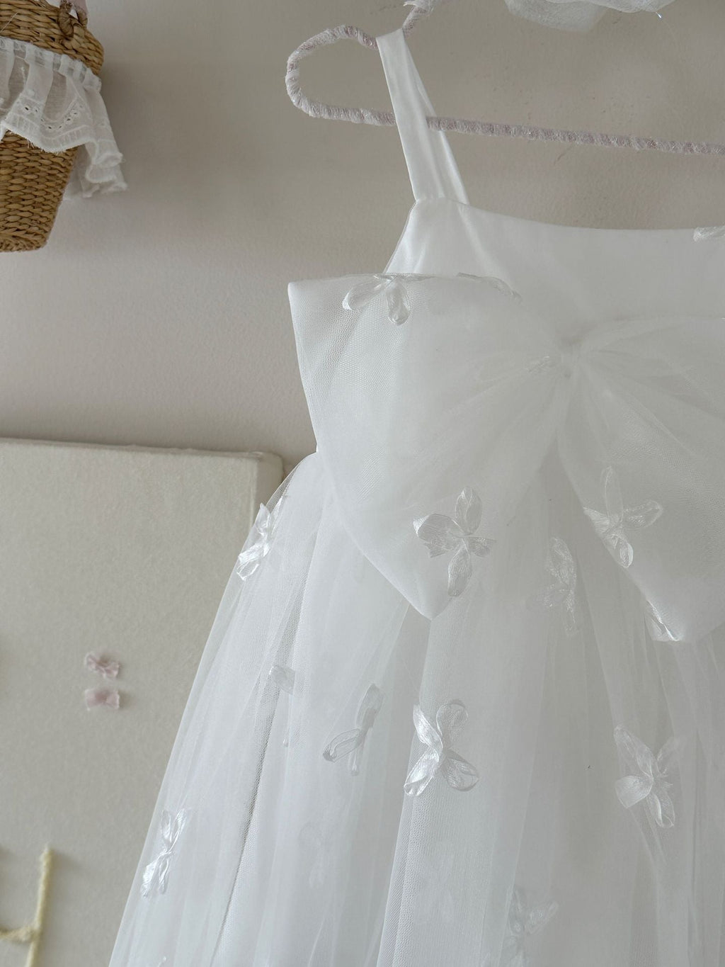 Vestido Infantil de Tule Flores Lacinho