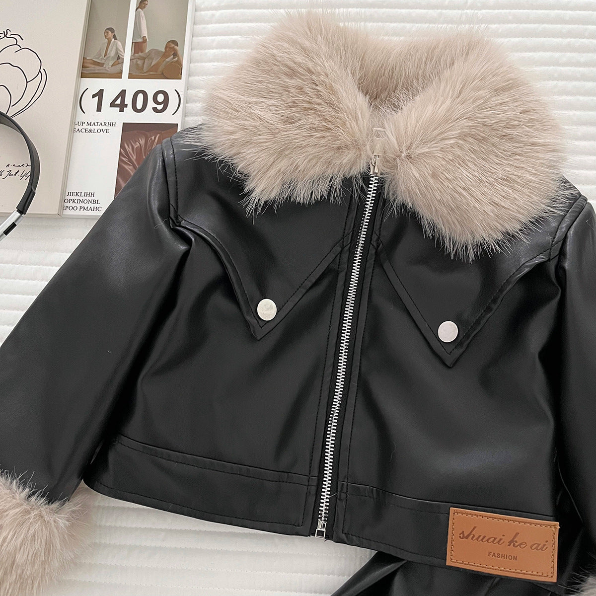 Conjunto Infantil Feminino Preto Pelinhos