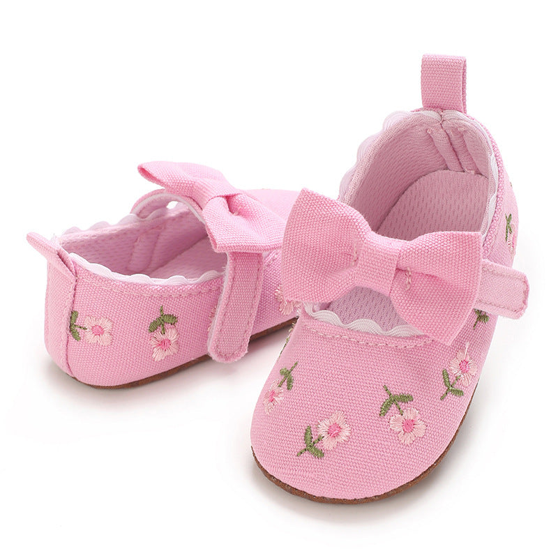 Sapato Infantil Florzinhas e Lacinho