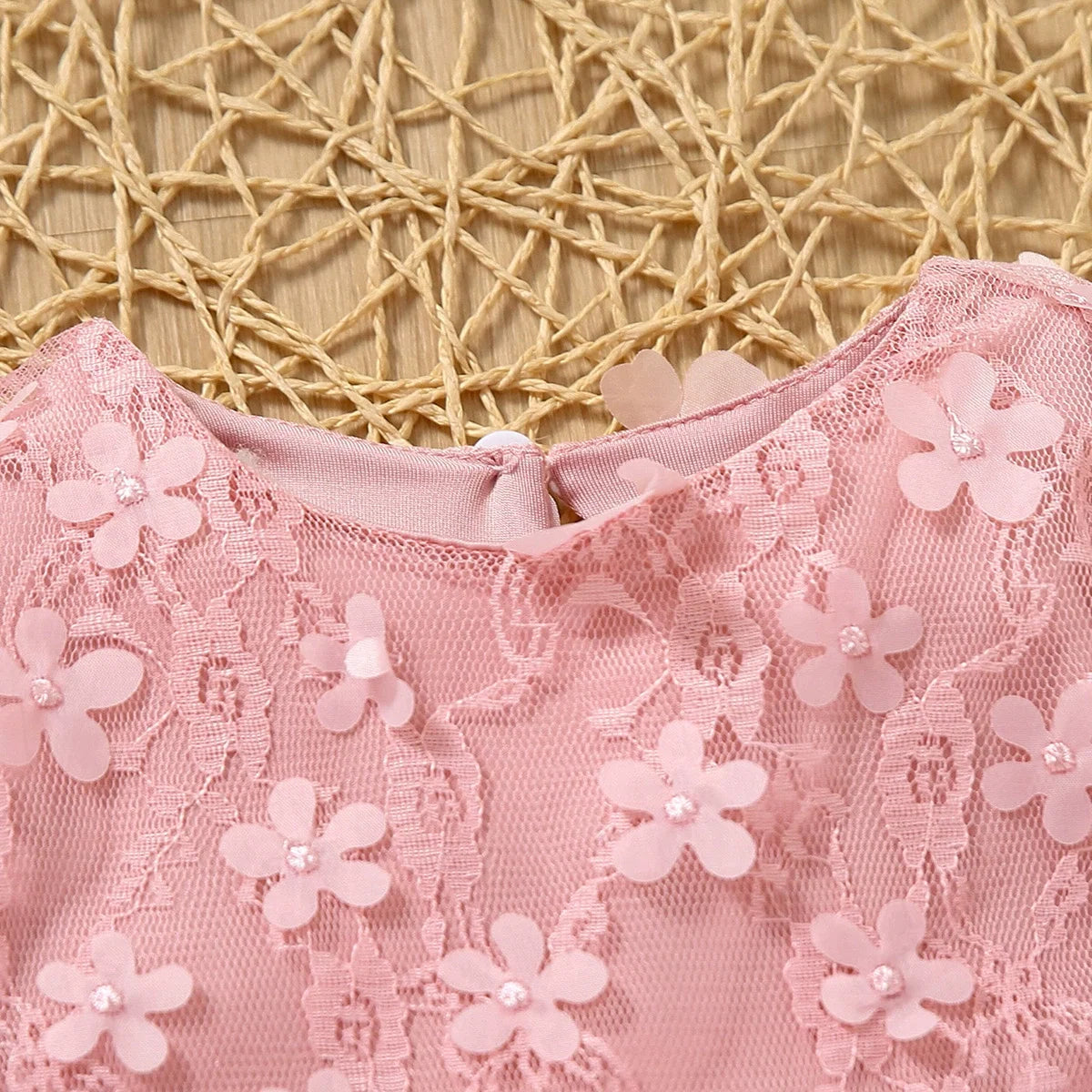 Vestido Infantil Florzinhas e Tule