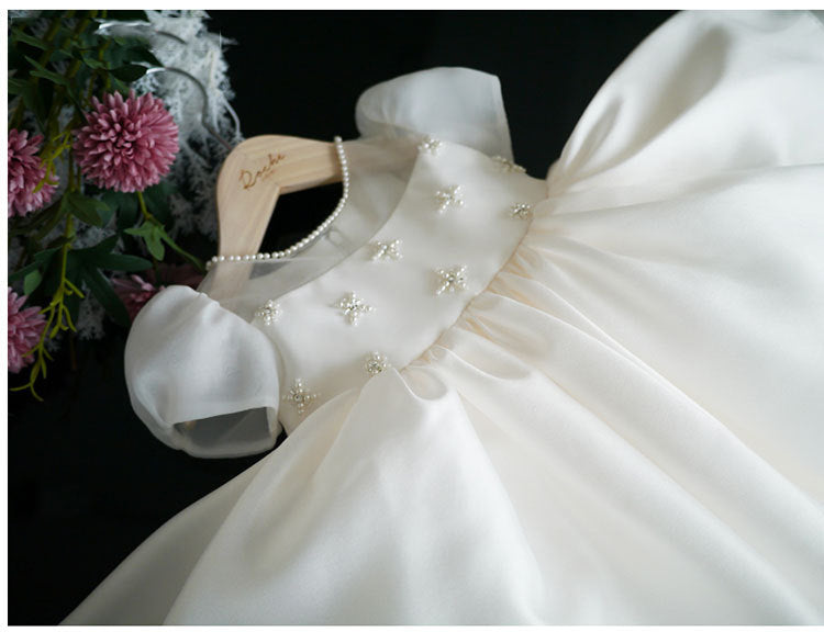 Vestido de Festa Branco Pérolas