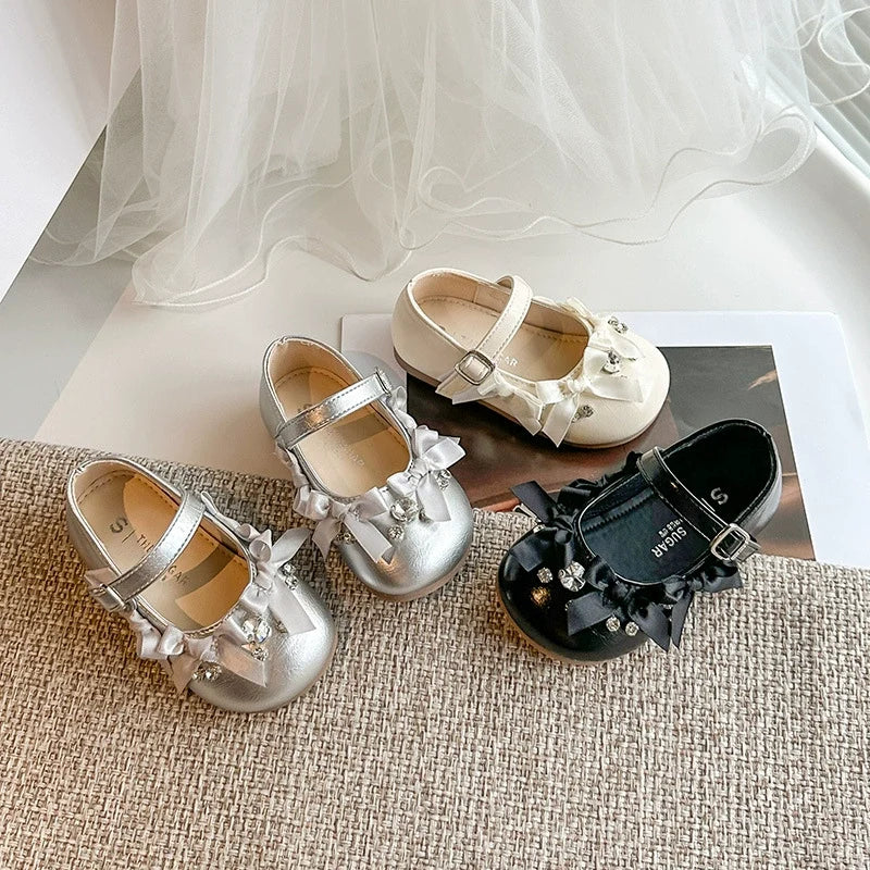 Sapato Infantil Feminino Lacinho e Pedras