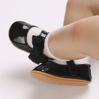 Sapato Infantil de Verniz Lacinho