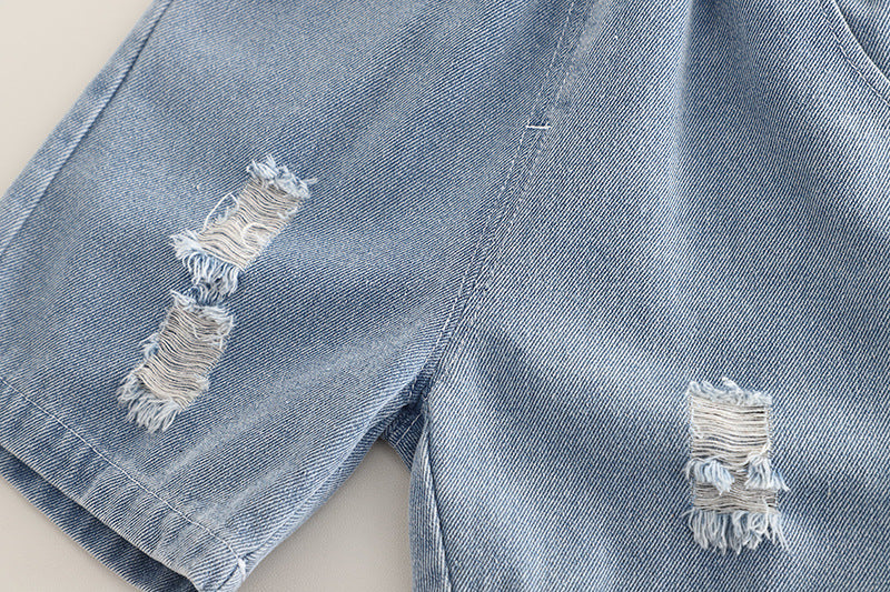 Conjunto Infantil Masculino T-Shirt e Jeans